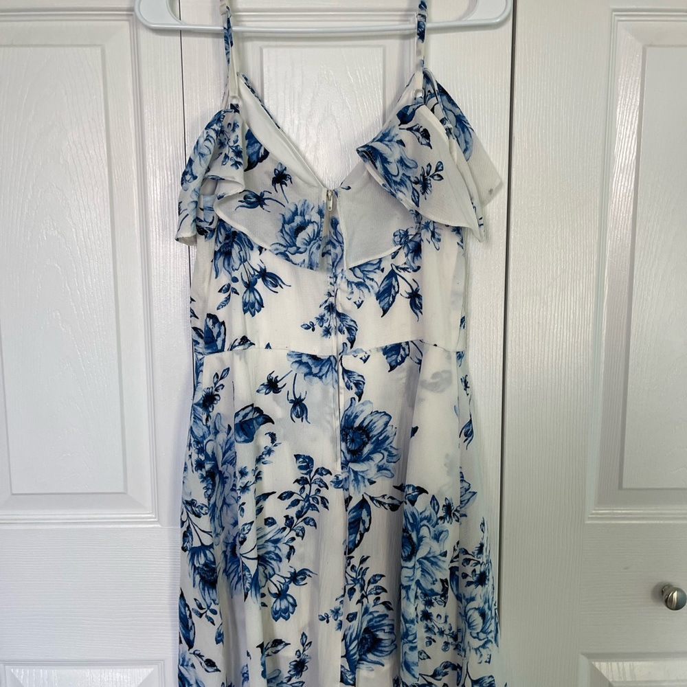 Blue dress